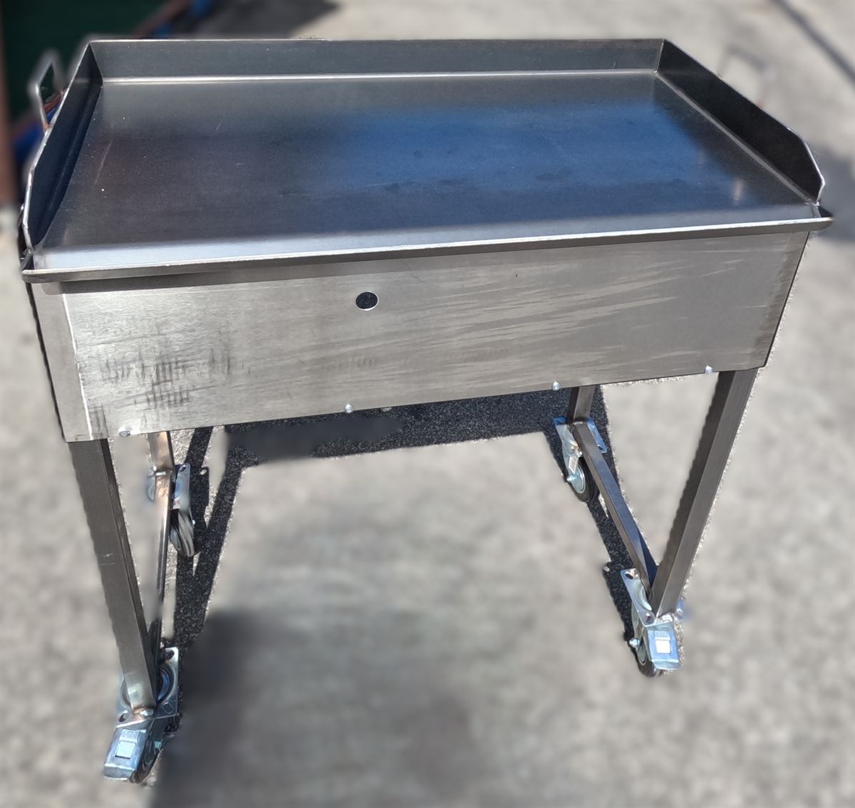 Carrito de acero inoxidable con ruedas